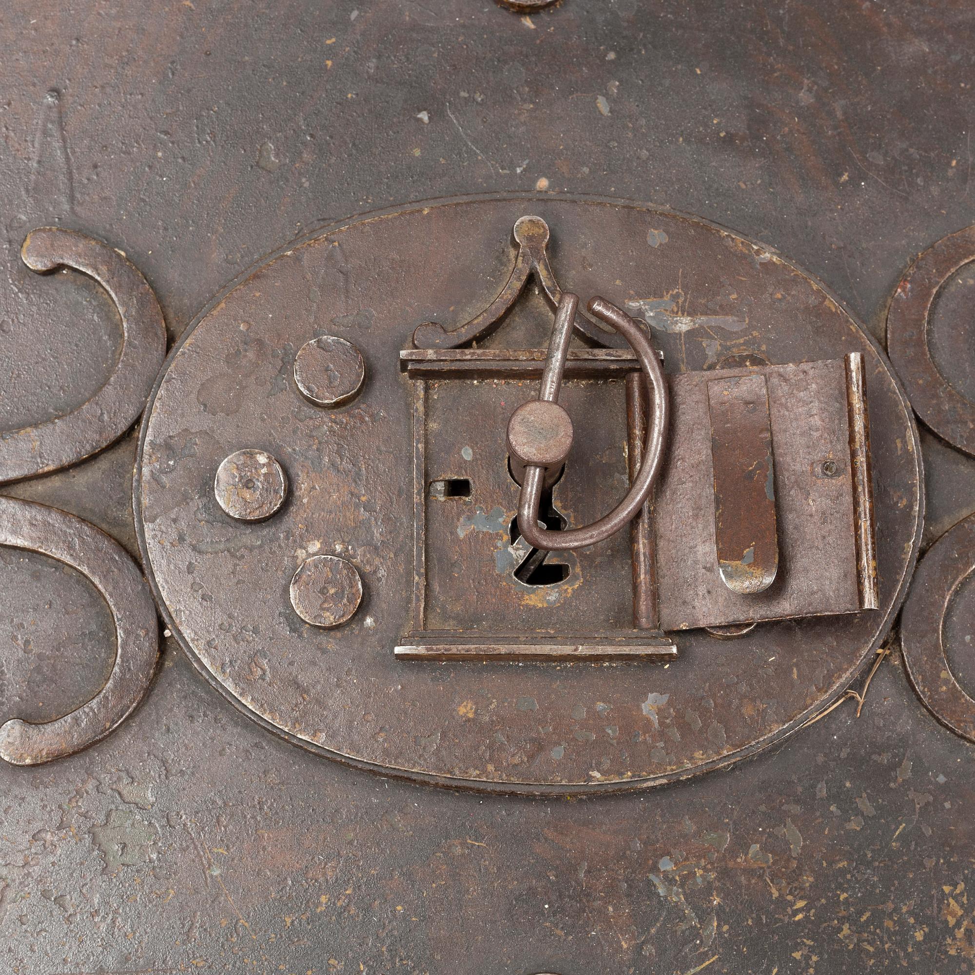 A steel strongbox from around the year 1900.