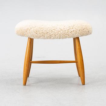 Pillow, mid-20th century.