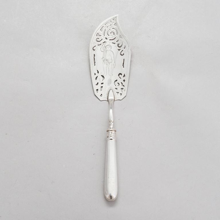 Fiskspade, silver, Ryssland 1900-talets början.