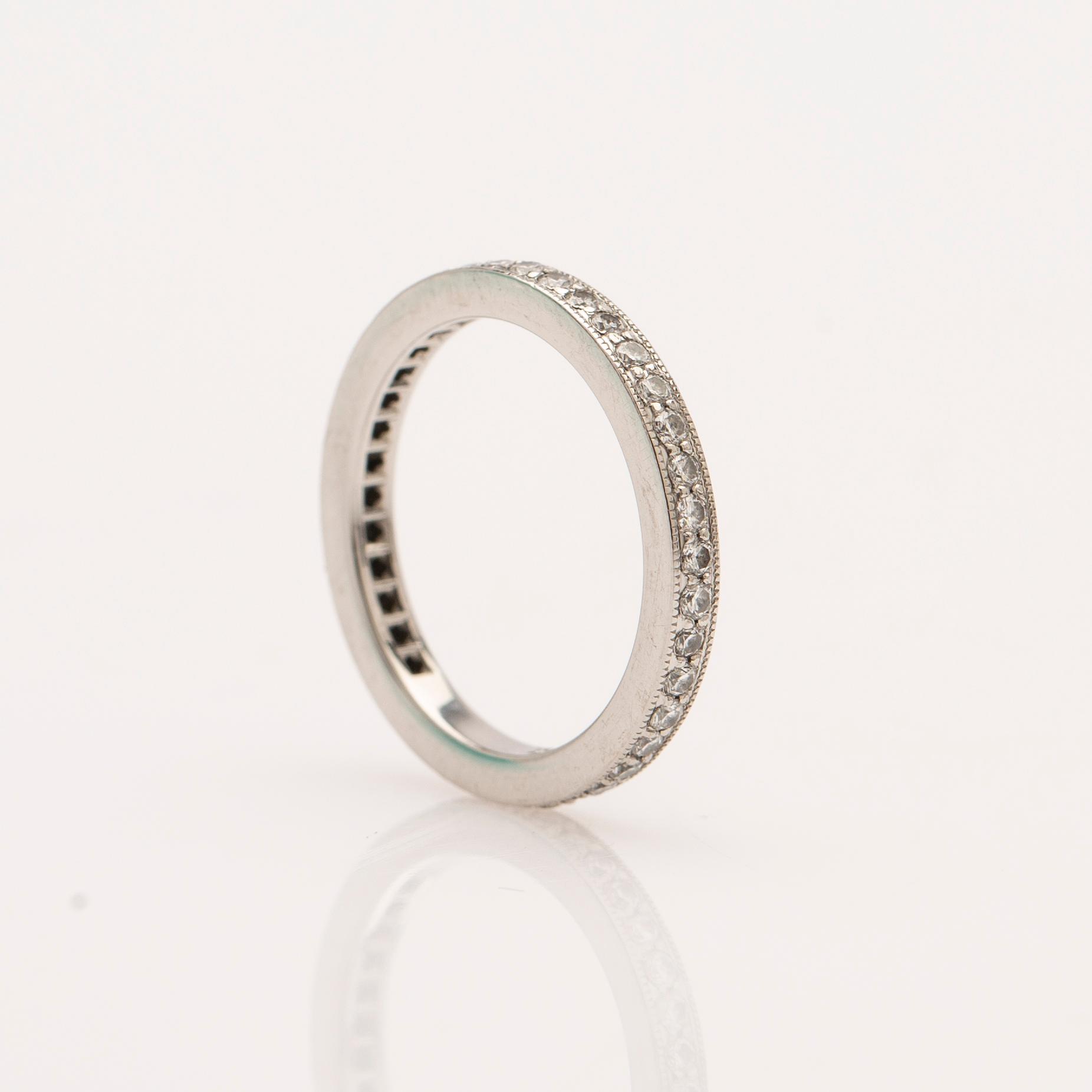 Tiffany & Co, ring, platinum with brilliant-cut diamonds.