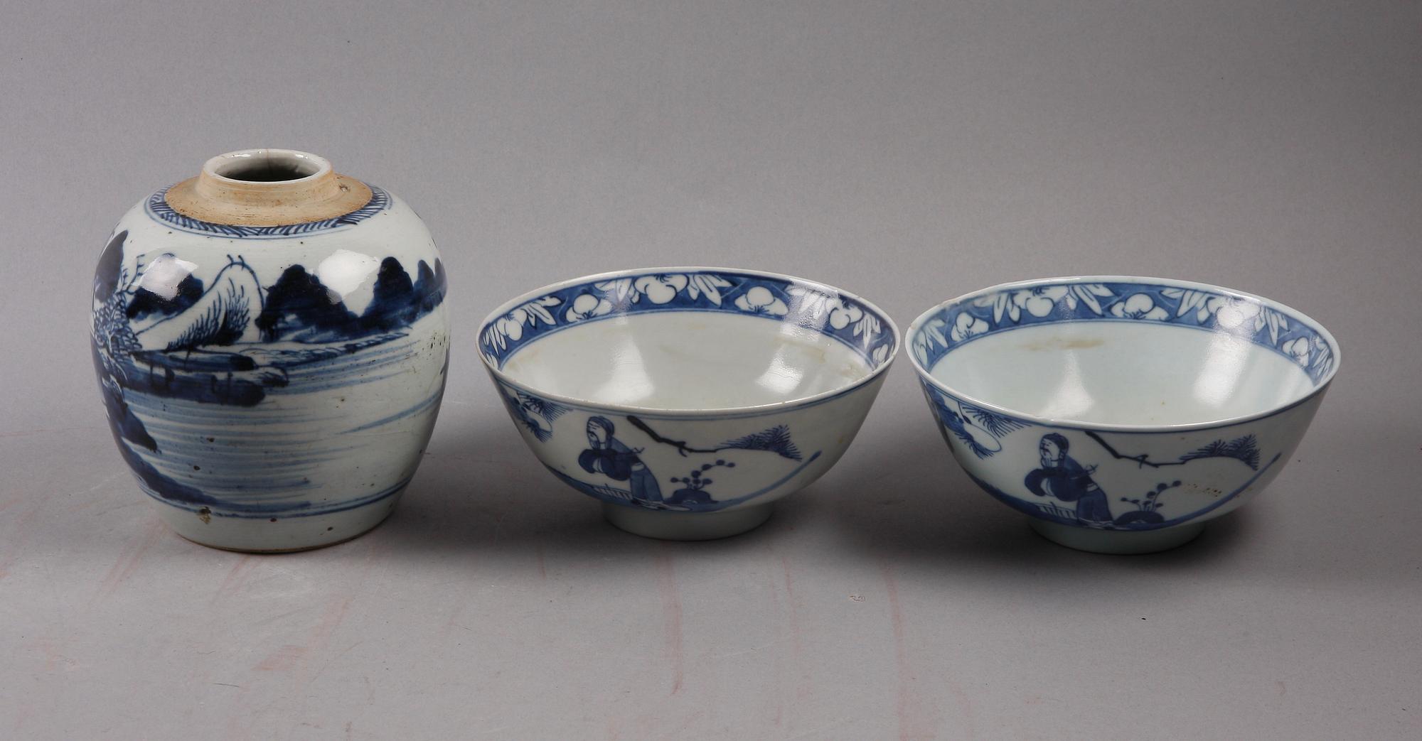 BOJAN SAMT SKÅLAR, ett par, Kina, 1700/1800-tal.