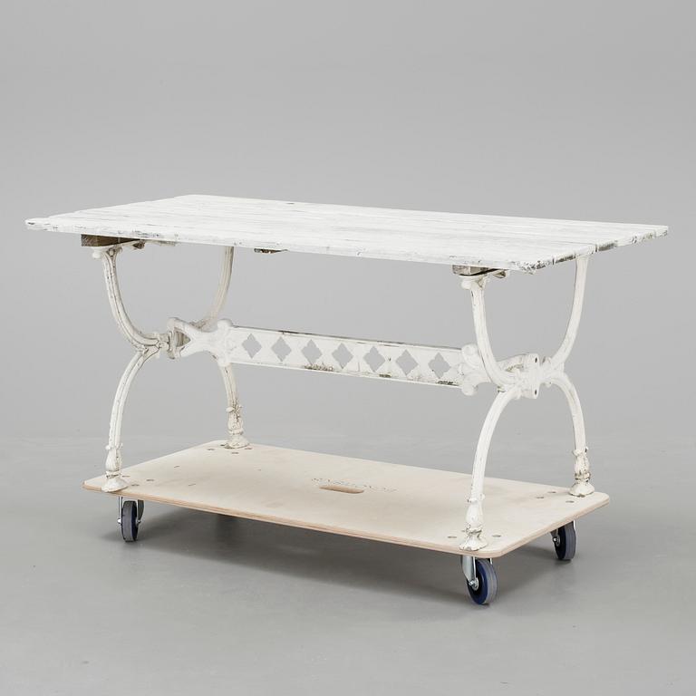 TRÄDGÅRDSBORD, Byarum, 1990-tal.
