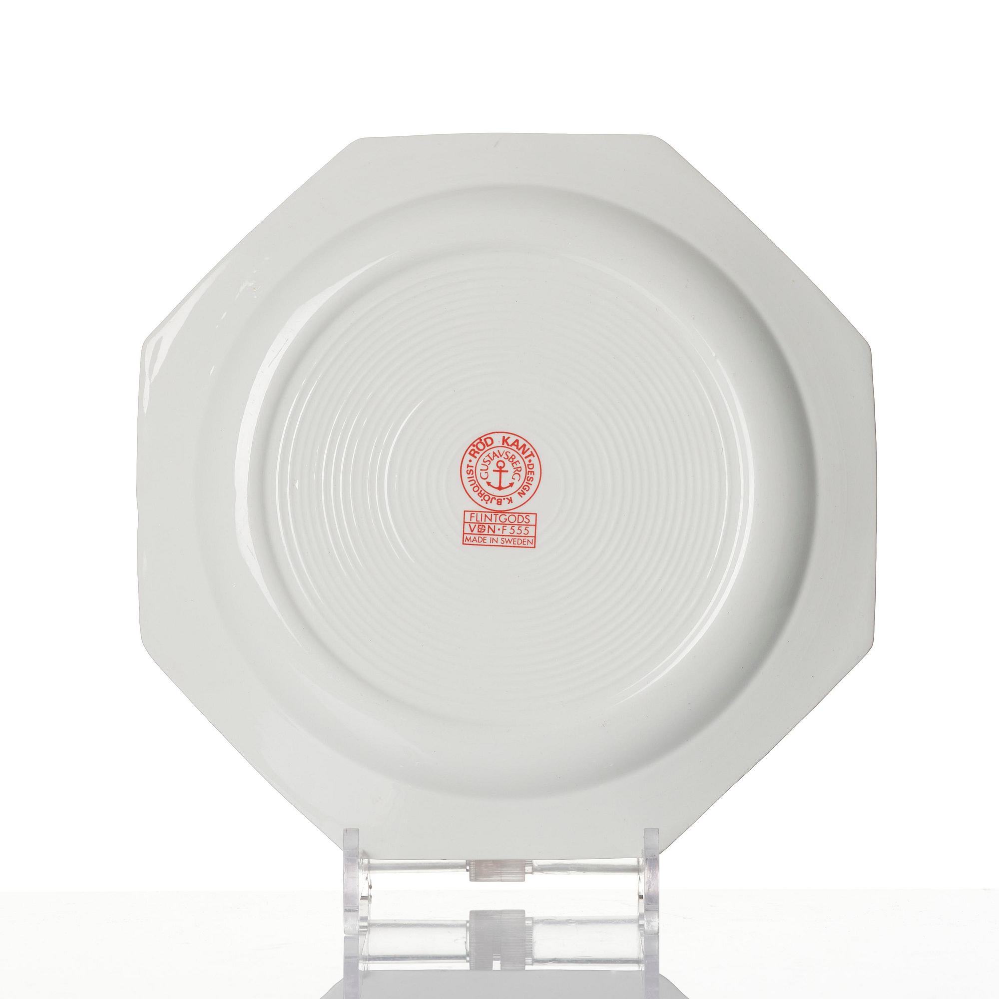 Karin Björquist, a 76-piece “Röd kant” bone china dinner service, Gustavsberg, post 1968.