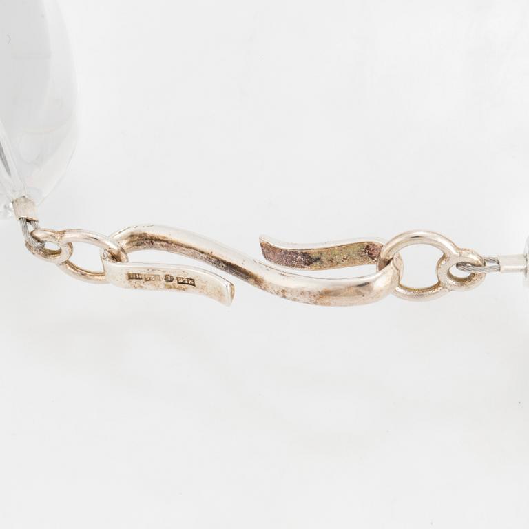 MARGARETH SANDSTRÖM, collier, bergkristall och sterling silver, Sandström De Wit, Guld & Silversmedjan, Linköping, 2006.