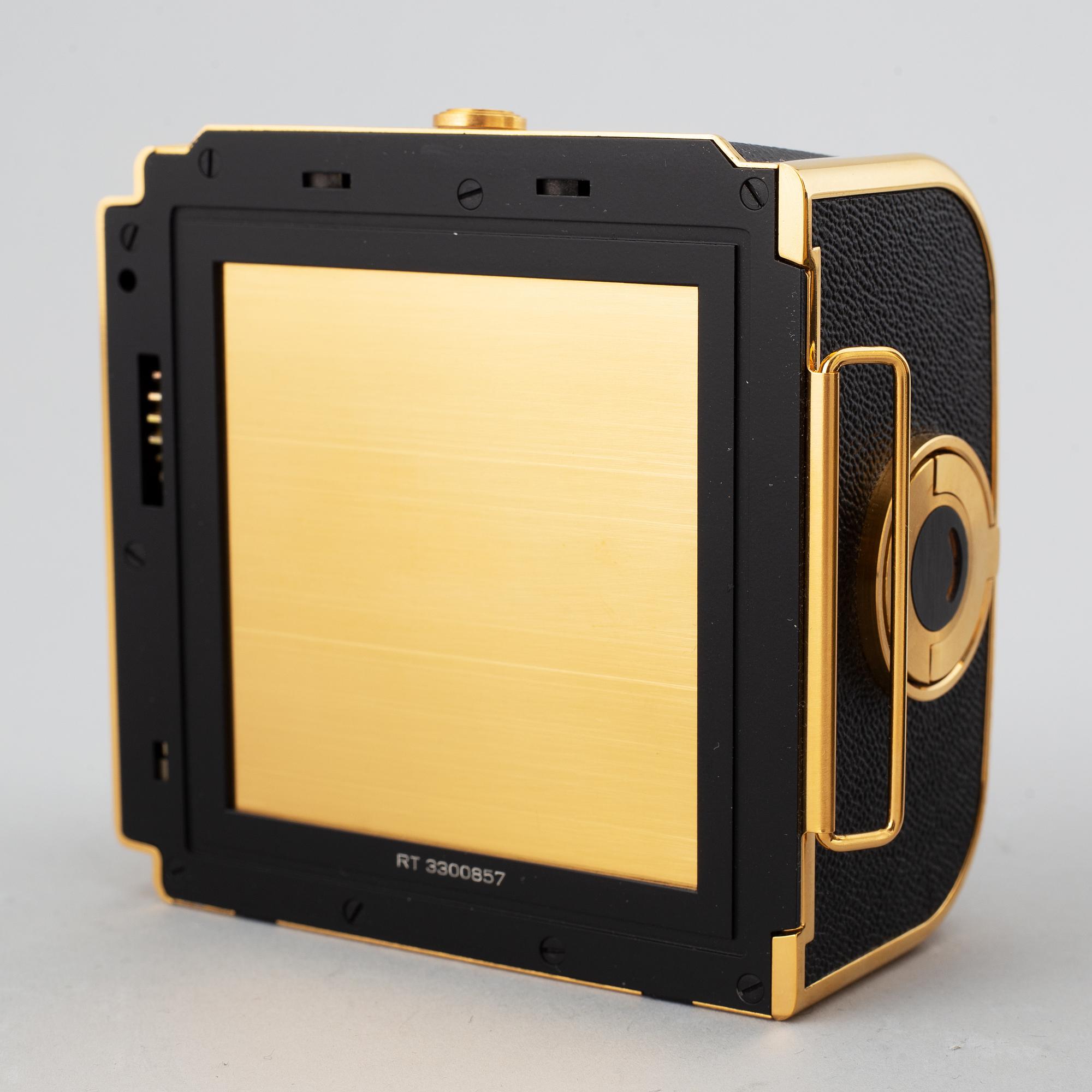 Hasselblad 500C/M Gold Exclusive, no. 0840.
