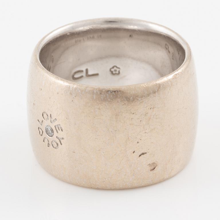 Ole Lynggaard ring 18K white gold set with a round brilliant-cut diamond, "Love you".