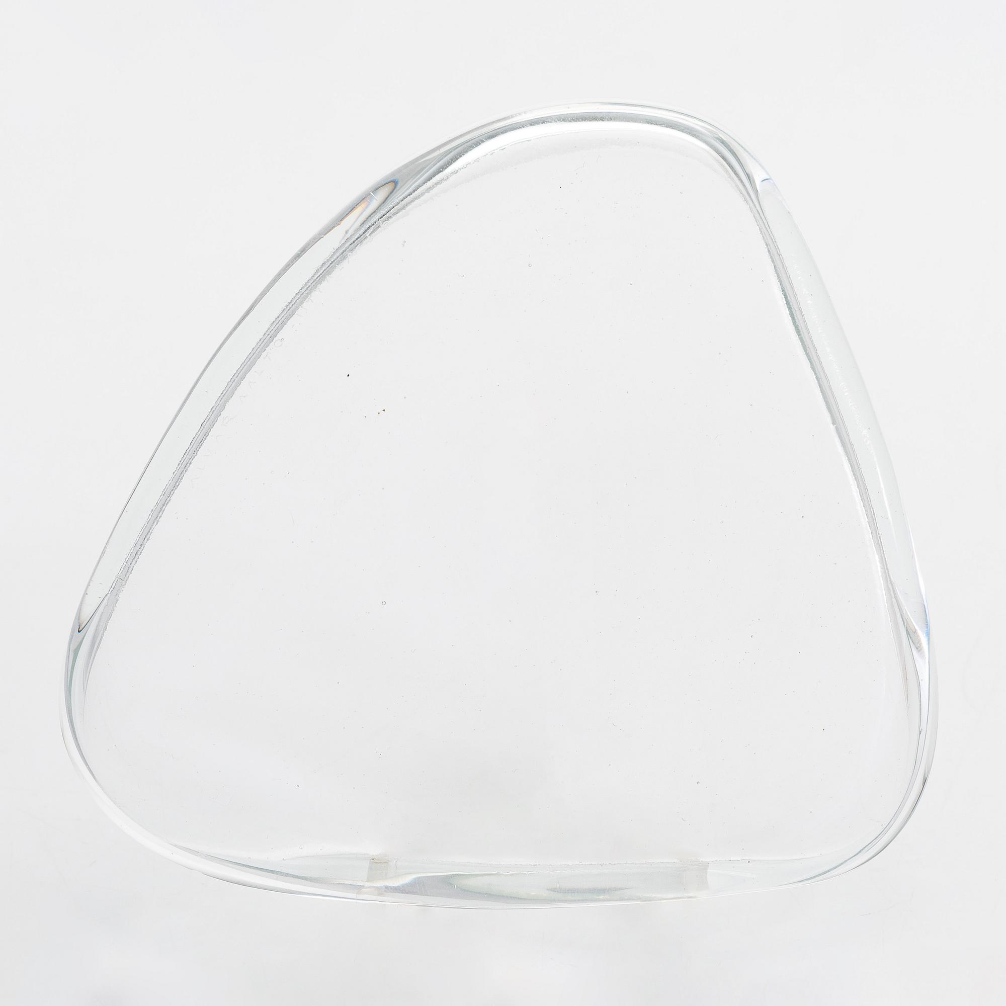 Alvar Aalto, a '3900-37' plate signed Alvar Aalto Iittala -56.