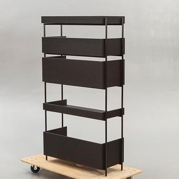 A Skagerak Vivlio book shelf 21st century.