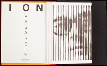 VICTOR VASARELY, mapp med 7 färgserigrafier, signerade o numrerade 131/250.
