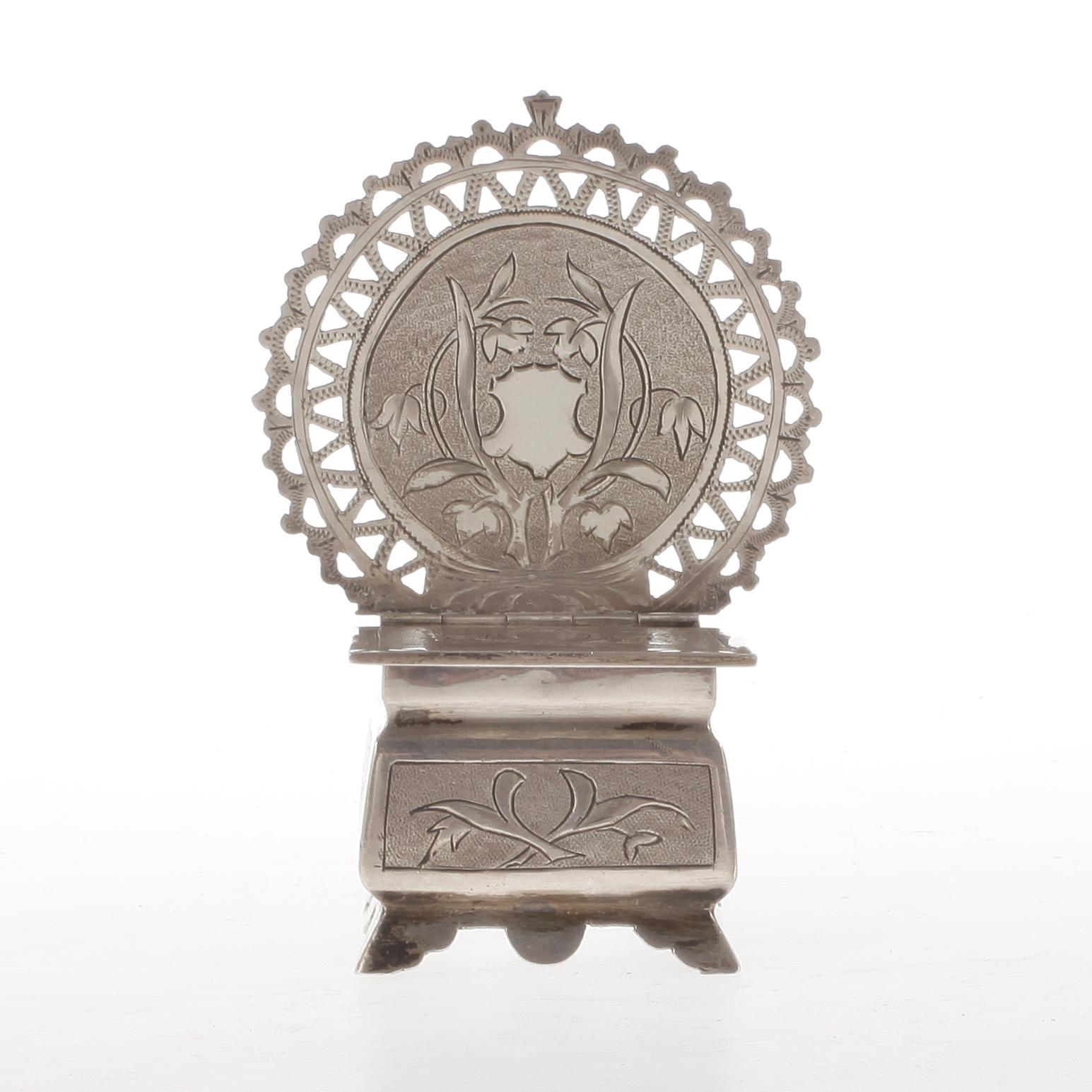 SALTKAR, silver, Ryssland omkring sekelskiftet 1900. Vikt ca 62 gram.