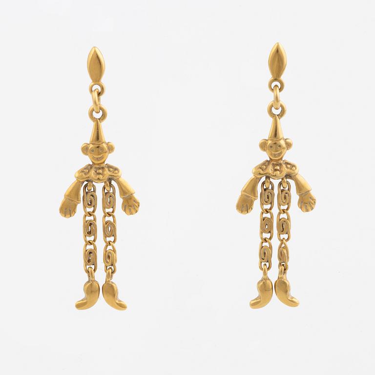 Earrings, 18K gold in the form of a pierrot.