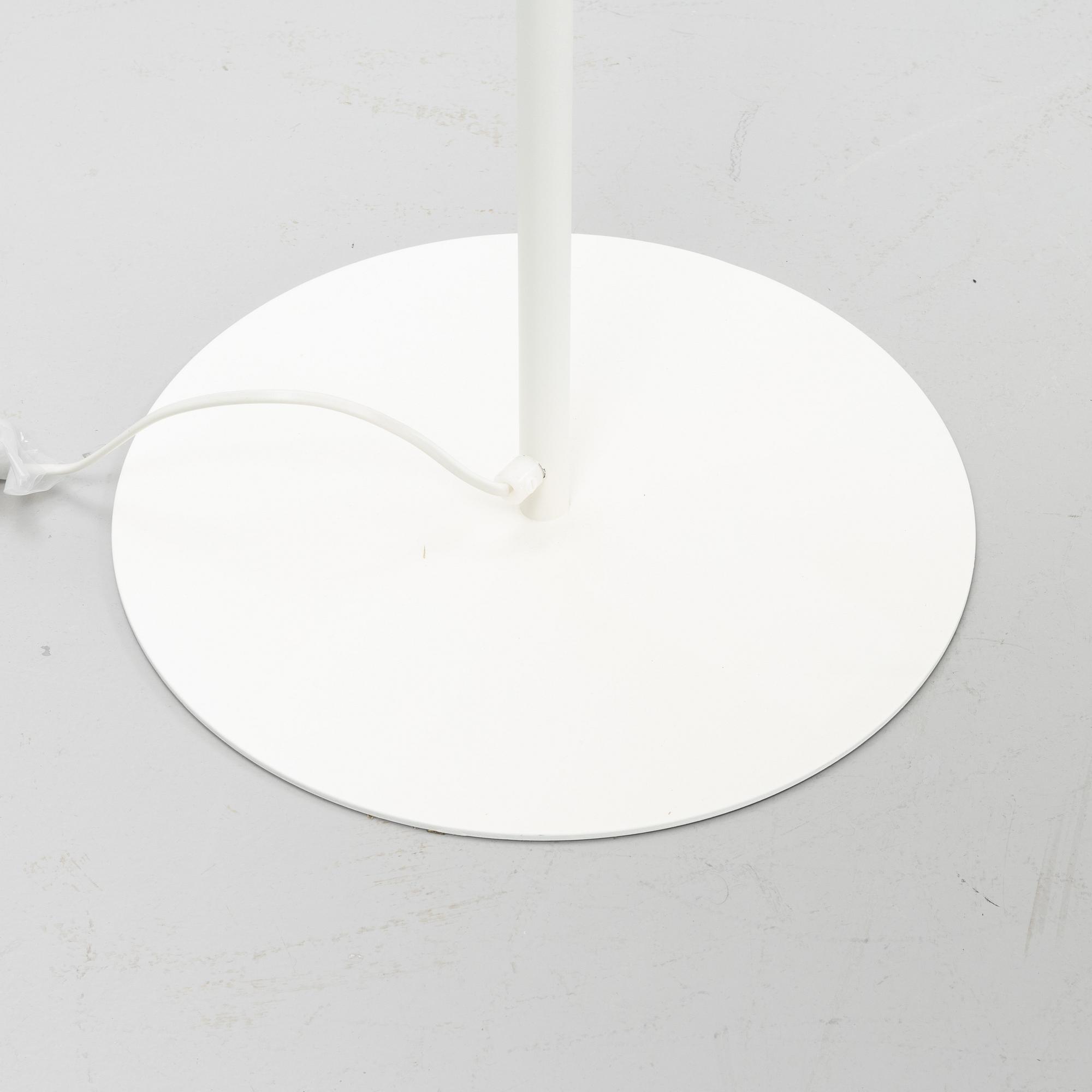 A white metal floor lights, Luxus, Vittsjö.