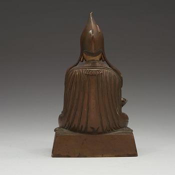 LAMA, patinerad brons. Troligen föreställande den sjunde Dalai Lama, Lobzang Kalzang Gyatso, Sinotibetansk, 17/1800-tal.