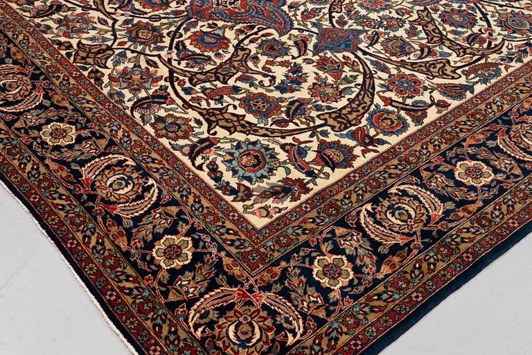 Matta, semiantik Keshan, s.k. Dabri, ca 349 x 269 cm.