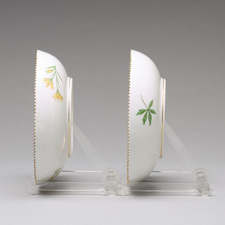 A pair of Royal Copenhagen 'Flora Danica' bowls, Denmark, 20th Century.