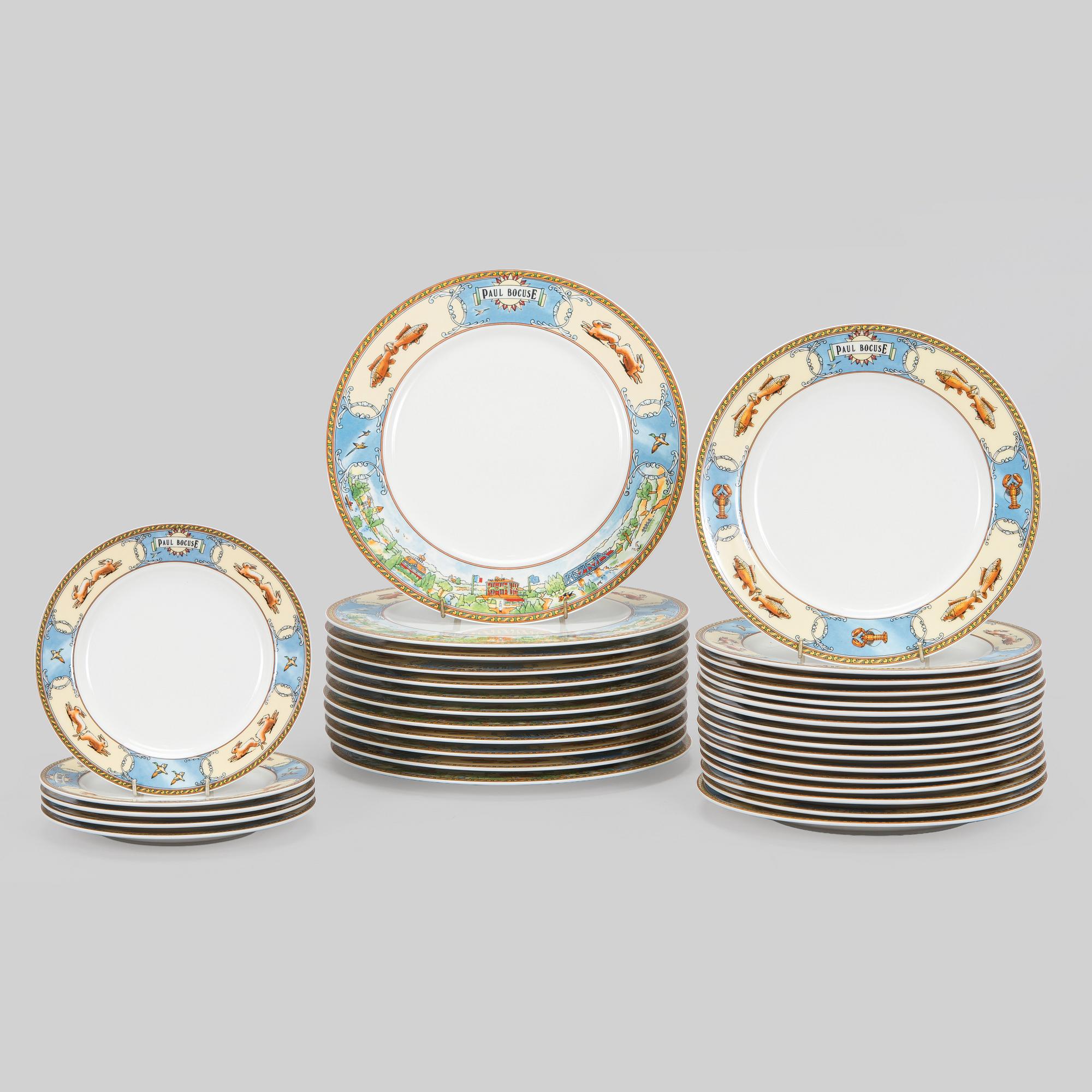 A 33-piece porcelain service,  "Paul Bocuse" design Vavro for Villeroy & Boch.