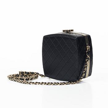 Chanel, väska, "Makeup Box / Mirror Clutch", 2022.