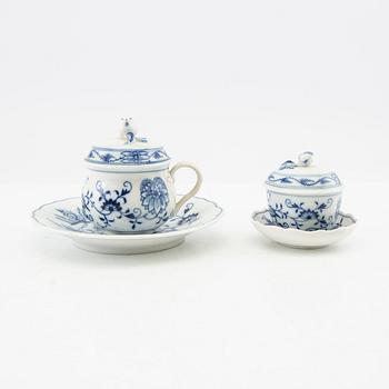 Servis 139 dlr porslin "Lökmönstret" Meissen Tyskland 1900-tal.