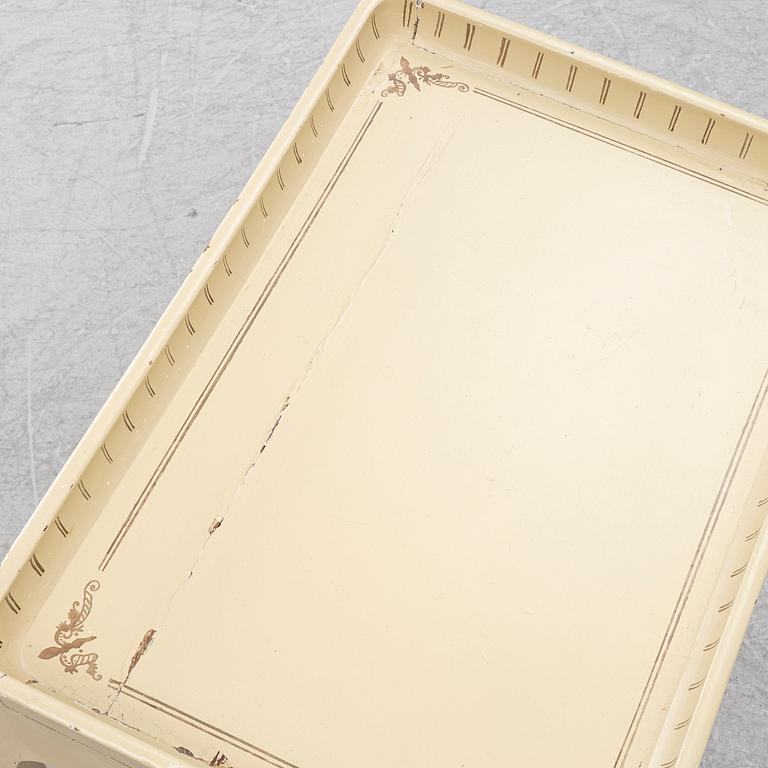 A Rococo-style tea table, beginning of the 20th century.