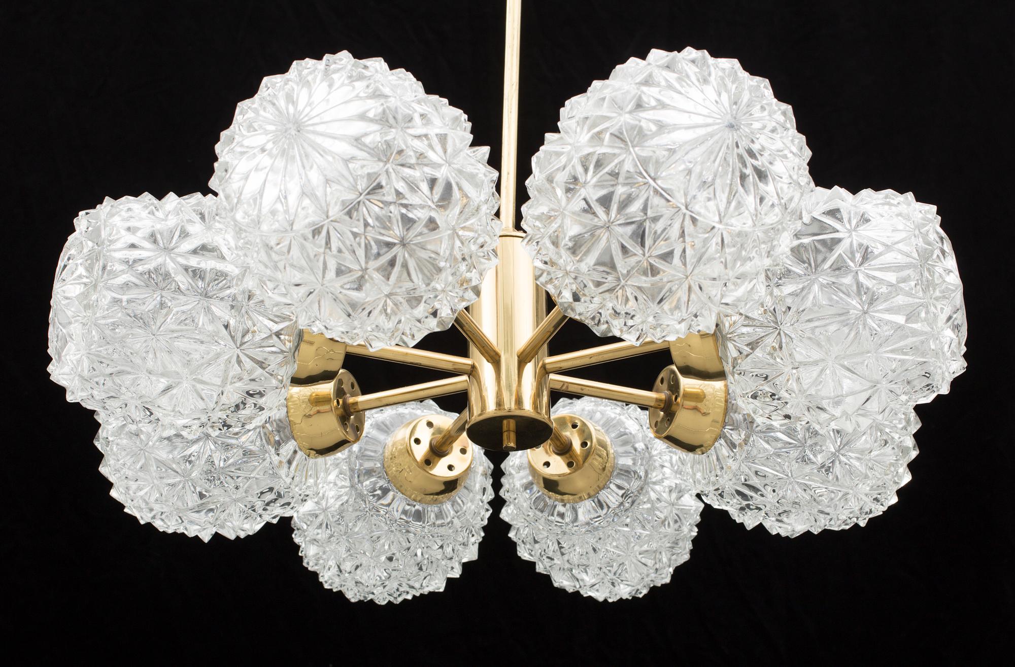 TAKLAMPA, 1960-tal. Höjd 72 cm.