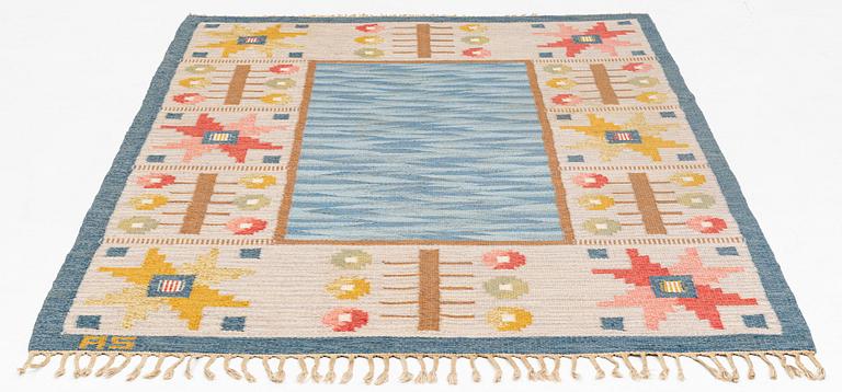 Astrid Sampe, attributed, a carpet, flat weave, ca 249,5 x 164 cm, signed AS.