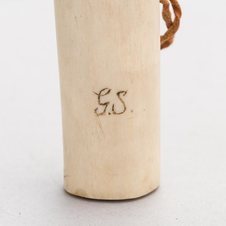 5 needle cases and 3 signed matchboxes, sami handicraft / duodji, first half of the 20th century.