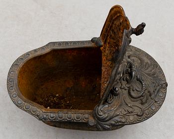 KOLBOX, gjutjärn, 1800-tal.