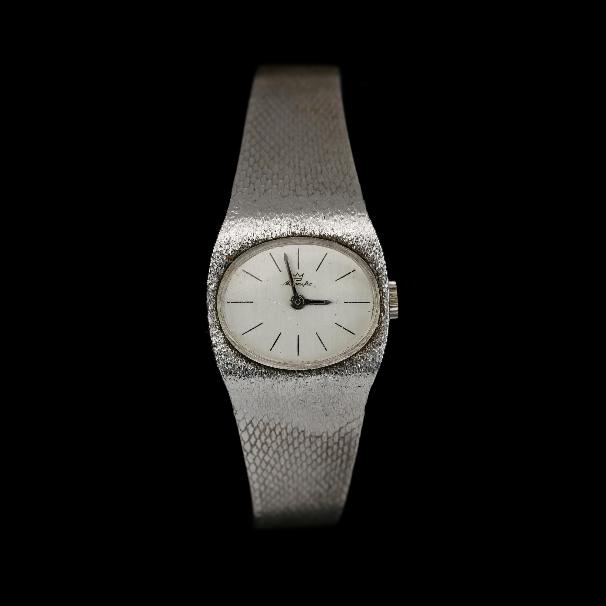 ARMBANDSUR, silver, Magnific, 1900-talets andra hälft.