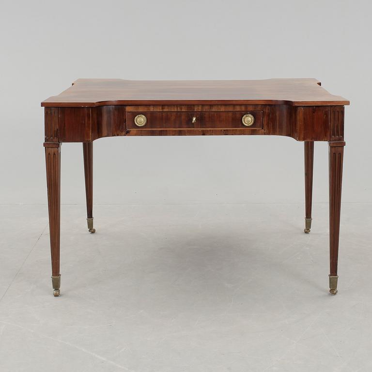 SKRIVBORD, troligen England, 1800-tal.
