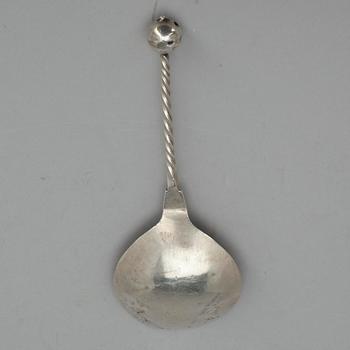 BRÄNNVINSSKED, silver, Skandinavien, 1700-tal. Vikt 20,3 g.