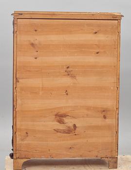 CHIFFONJÉ, nyrokoko. 1800/1900-tal.