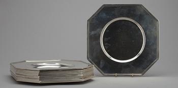 HOPEALAUTASTA, 12 kpl, sterling hopeaa. Lantz Tukholma 1973. Kokonaispaino n. 8,9 kg.