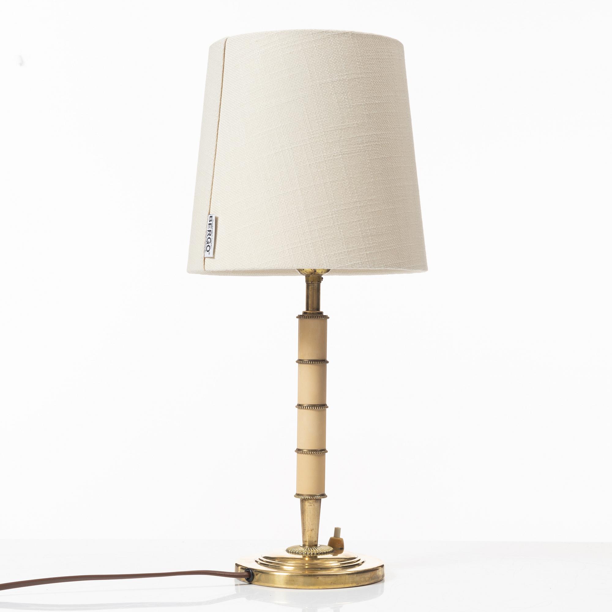 Bertil Brisborg, bordslampa, Nordiska Kompaniet, 1940-50-tal.