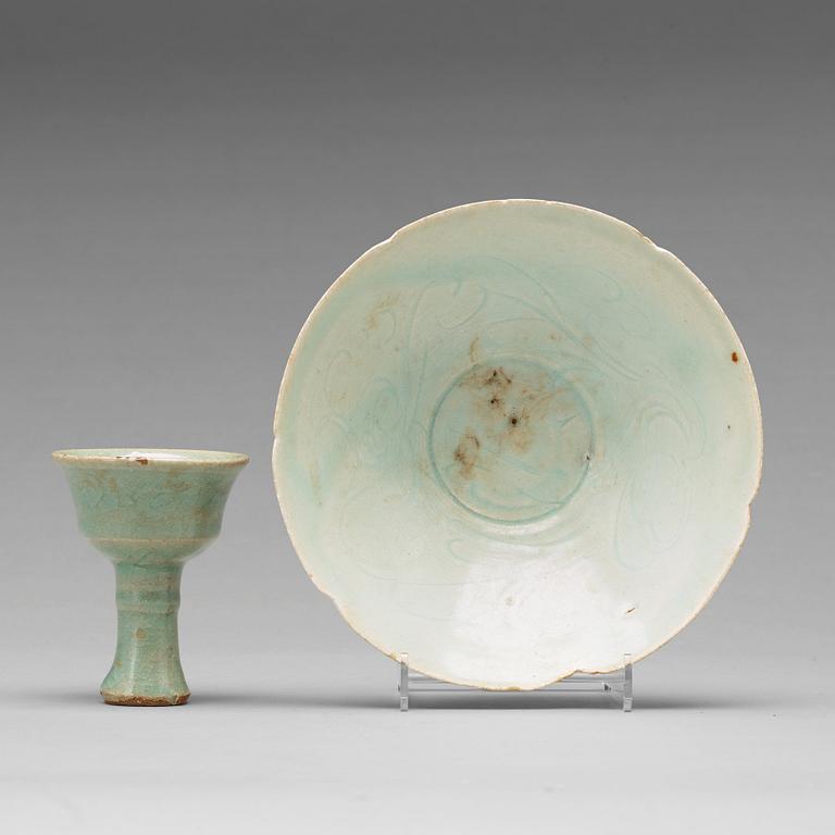 A celadon glazed bowl and stemcup, Song/Yuan dynasty.