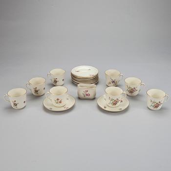 KAHVIKUPPEJA, 8 kpl, posliinia, Royal Copenhagen.