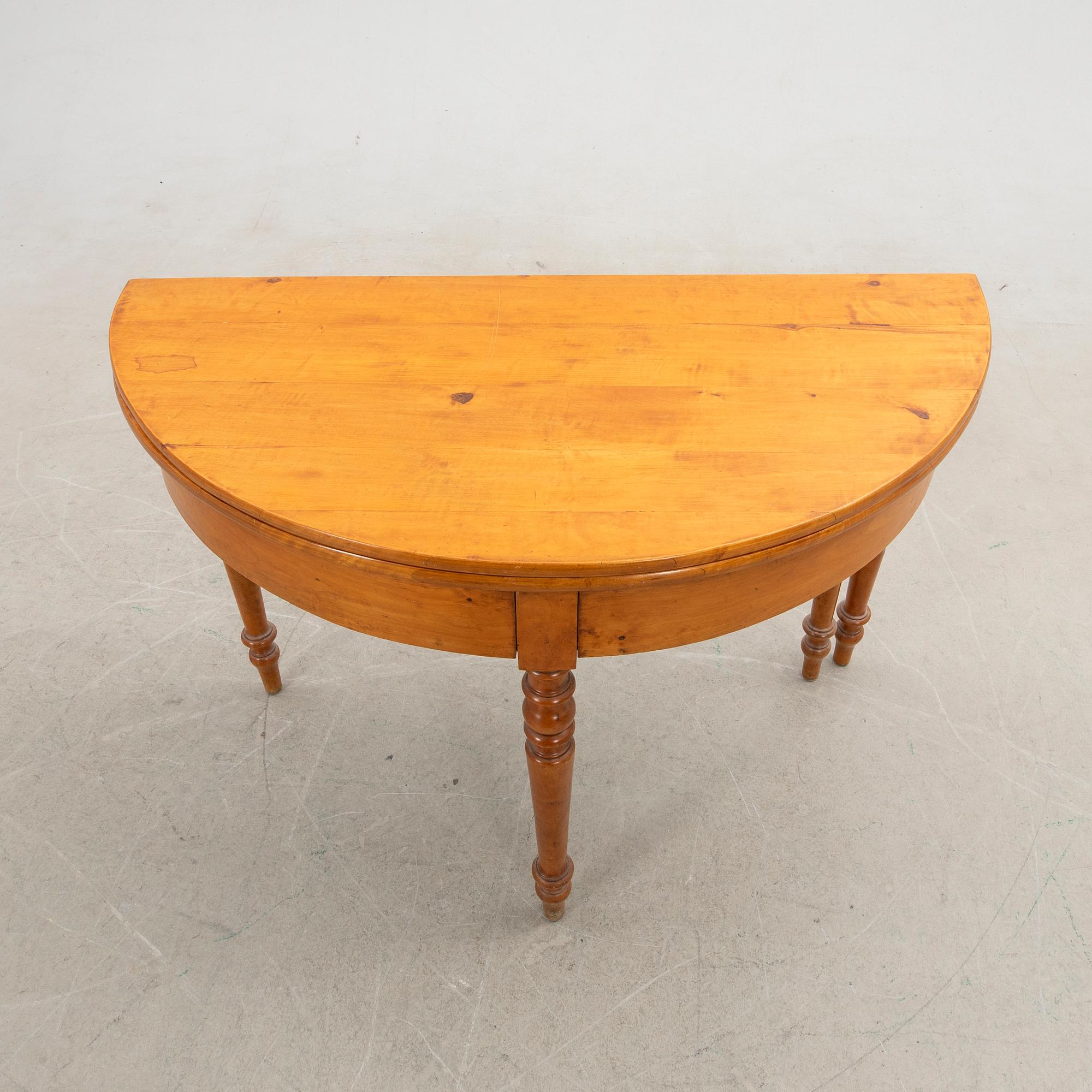 Halvmånebord/ Klaffbord, 18/1900-tal.