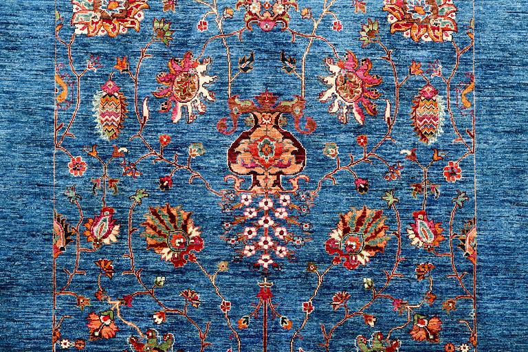 A carpet, Ziegler Ariana, ca 247 x 171 cm.