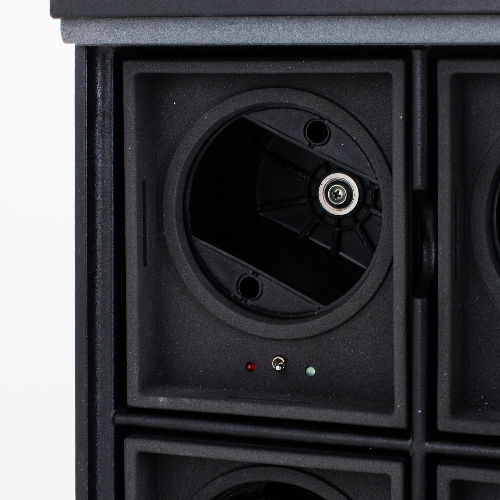 UNDERWOOD, London, Acorn, watch winder.