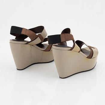 Marni, A pair of patent leather platform sandals, size 36.