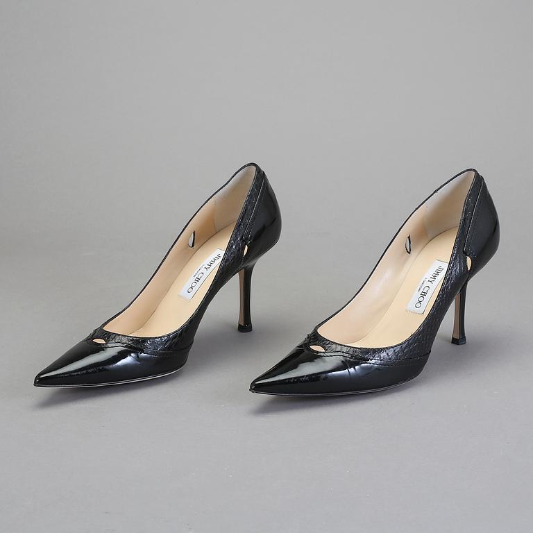SKOR, Jimmy Choo.