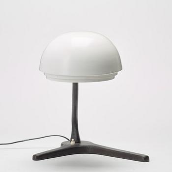 Alvar Aalto, bordslampa, Valaistustyö, Finland 1950-tal, modell A 704.