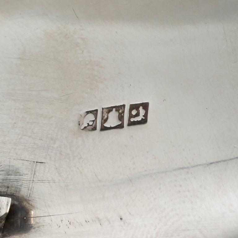 A 20th century silver plate from Egypt. Weight 412 g.