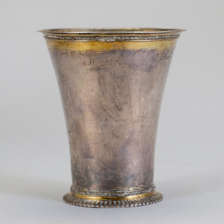 BÄGARE, silver, Anders Lundman, verksam 1745-63. Vikt ca 76 gram.