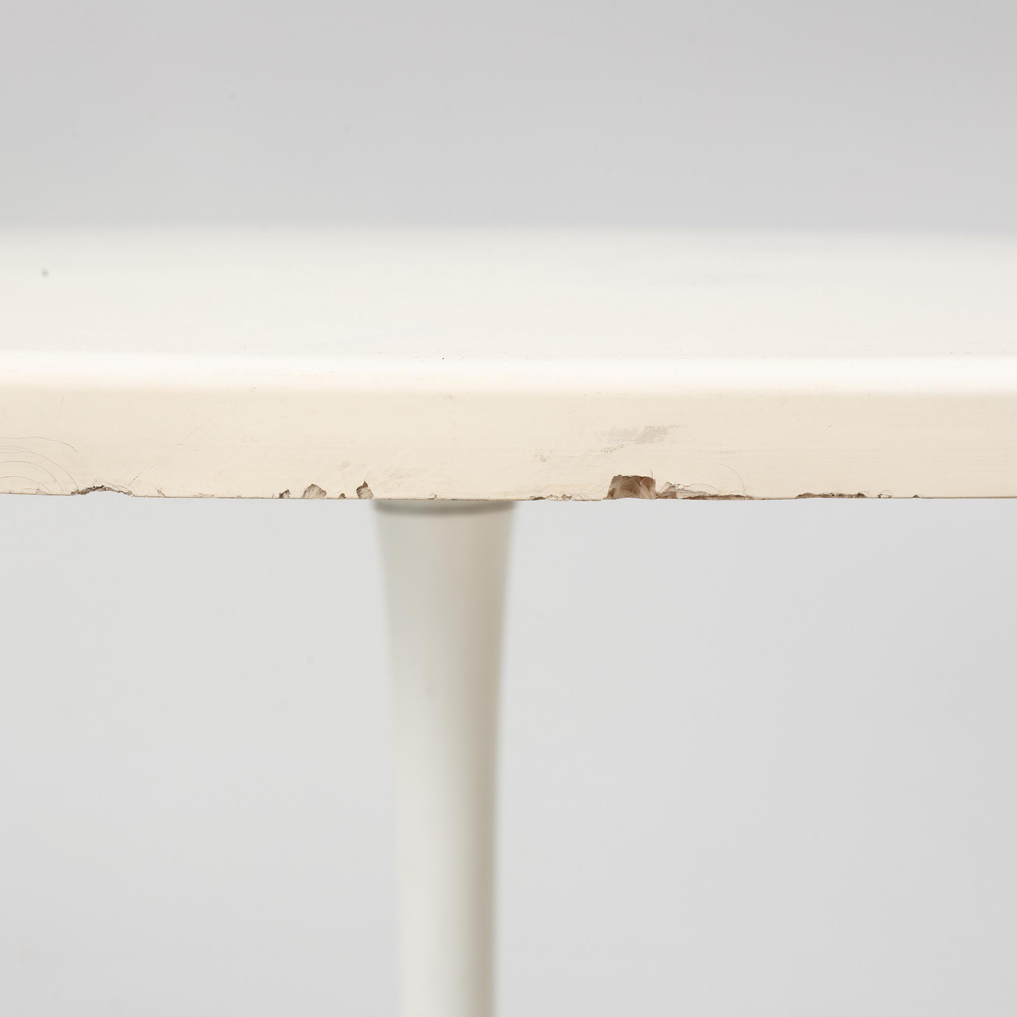 Robin Day, matbord samt fyra stolar, Hille, Storbritannien.