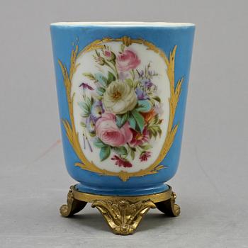 VAS, Sevrés-liknande märke, sekelskiftet 1800/1900.