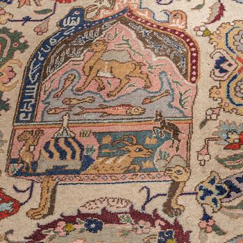 A carpet, a semi-antique Tabriz figural, ca 354,5-362 x 250,5-258 cm.