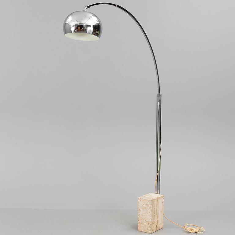 GOLVLAMPA, Italien, 1900-talets andra del.