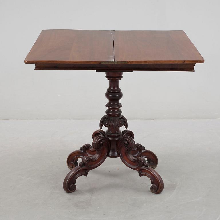SPELBORD med SPELPJÄSER, nyrokoko, 1800-tal.