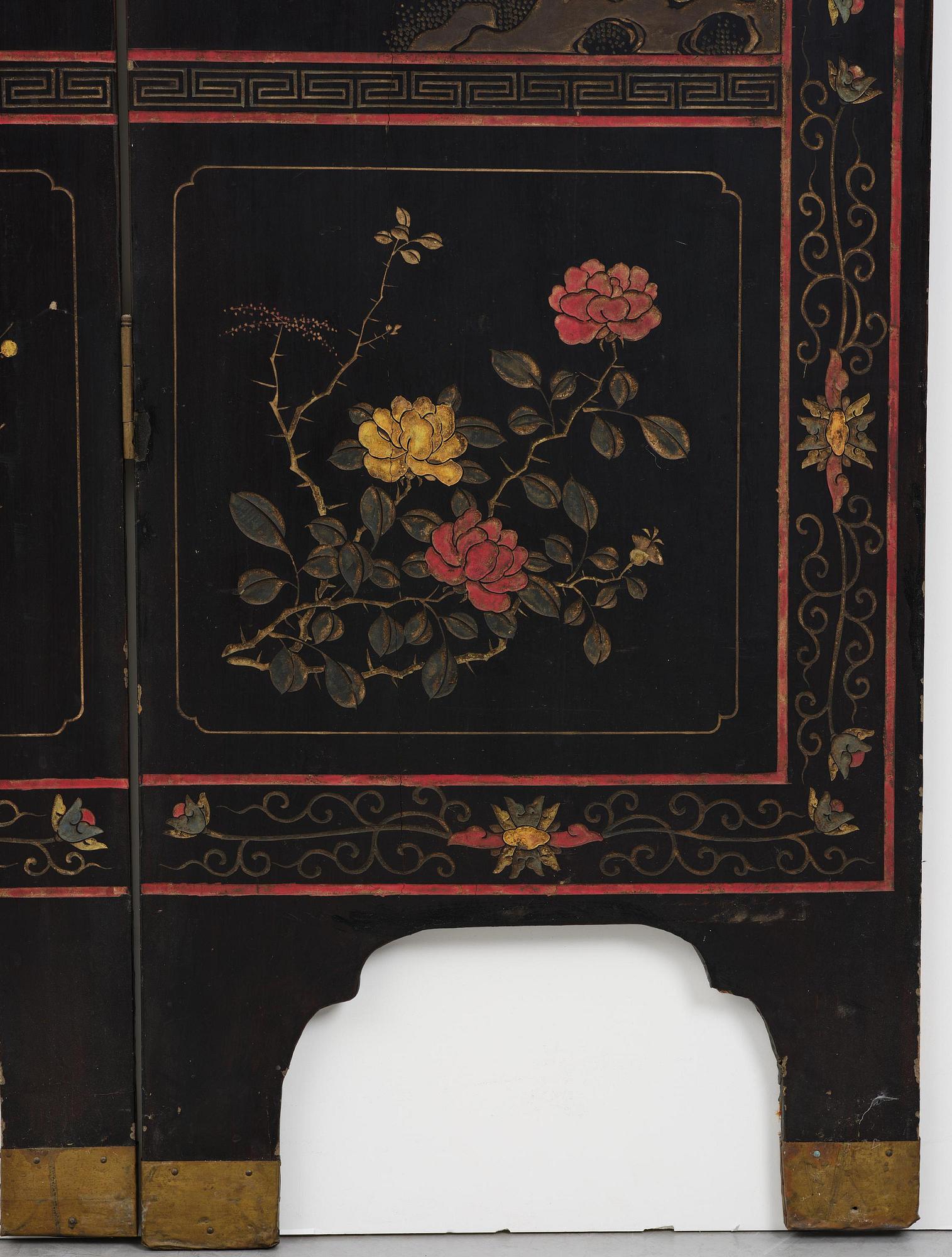 A Chinese four panel lacquer folding screen, first part of the 20th century.