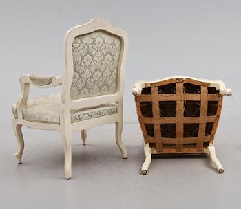 KARMSTOLAR OCH STOLAR, 6 st, rokokostil, 1900-talets första hälft.